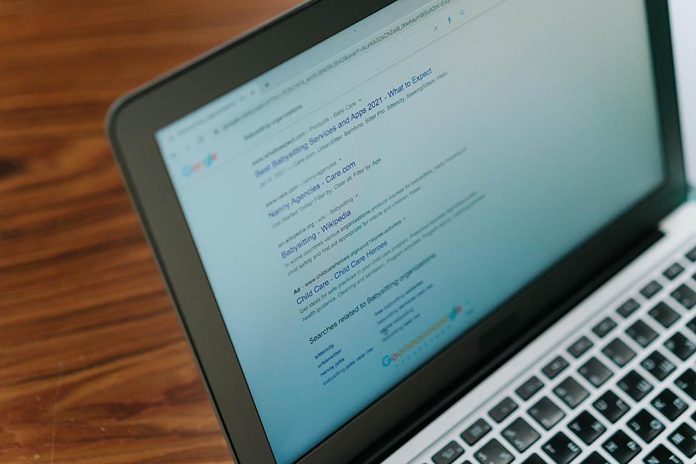 google search result page displaying ads google search result page displaying ads
