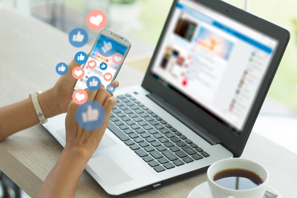 woman using her phone to browse on social media woman using her phone to browse on social media